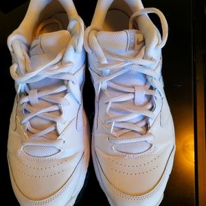 Nike Courtside White Tennis Shoes Size 9 EUC